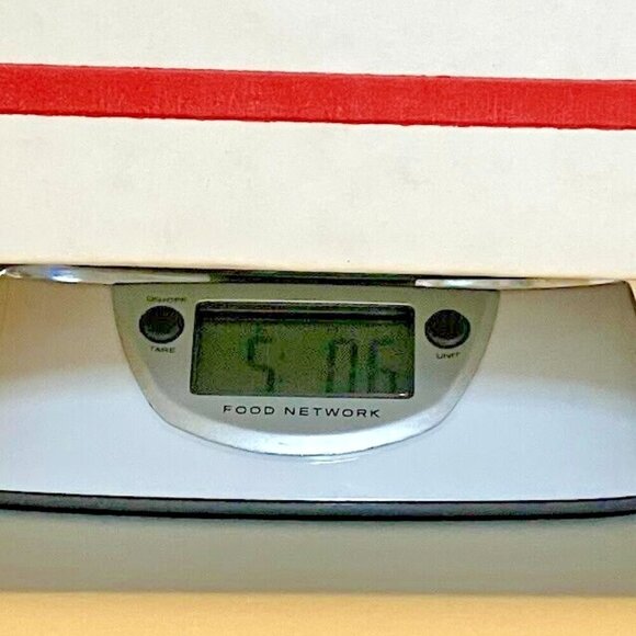 5 lb Reseller Men's Lot Short Sleeve Shirts And Shorts Assorted Sizes And Brands - Picture 4 of 4